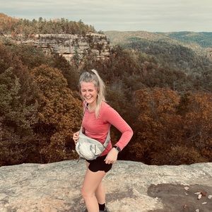 Meet your Posher, Taylor